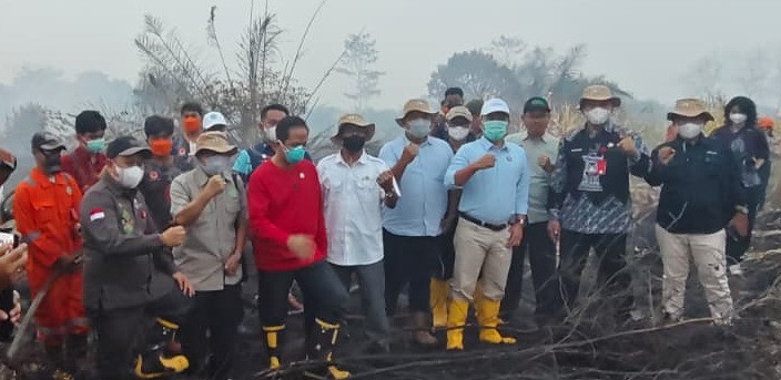 Wamenko Pangan Pantau Karhutla, GAPKI Kalteng Turun Langsung